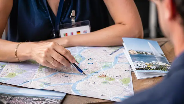 Free Walking Tours in Geneva: Tourist Angels Summer 2026 Guide